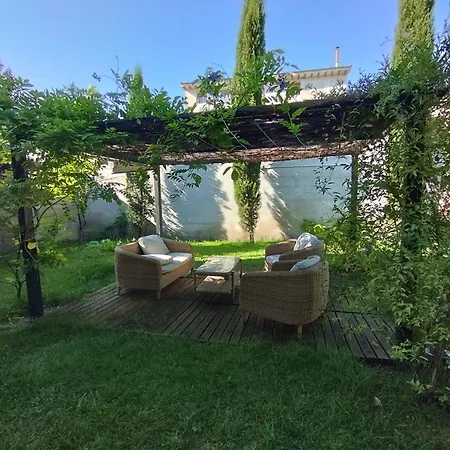 Alicia Πανσιόν Villafranca de Ebro
